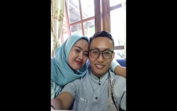 Umat ??Islam di Indonesia bermain cinta saat Idul Fitri